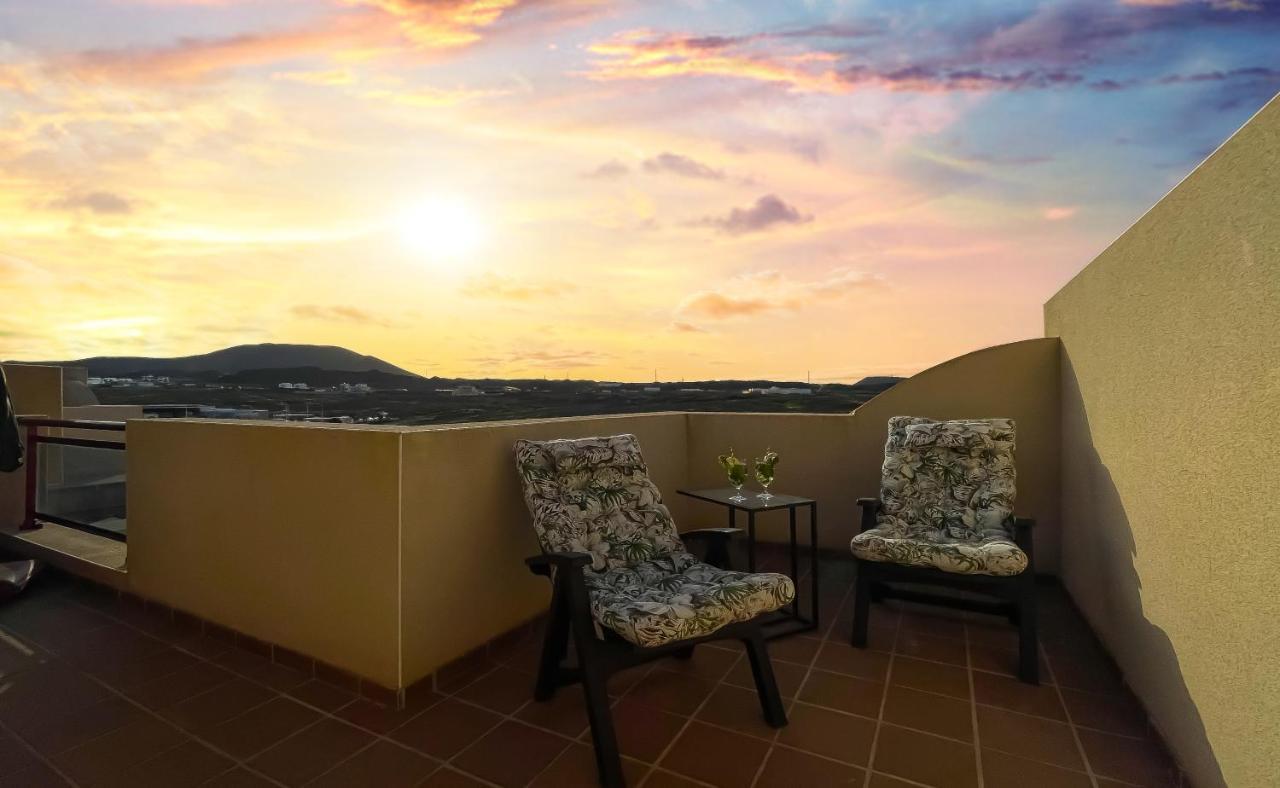 Sunset Corralejo Con Solarium Privado Exteriör bild